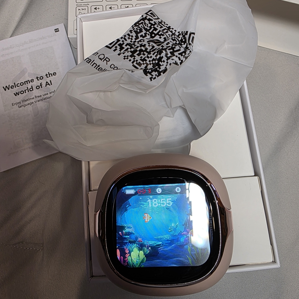 HTC Smartwatch with Interactive Display